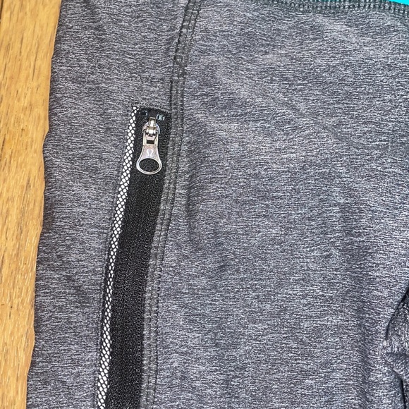 Lululemon - Picture 2 of 6